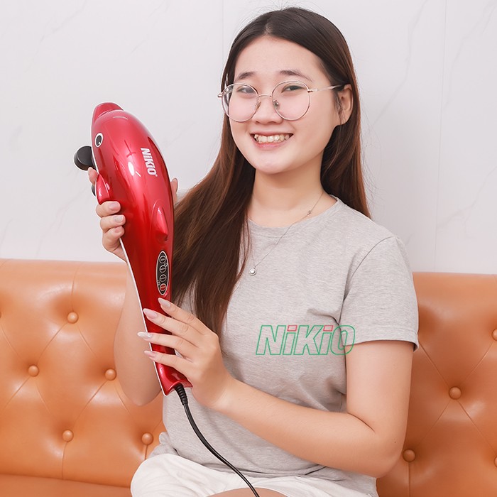 Máy massage cầm tay cá heo Nikio NK-608B