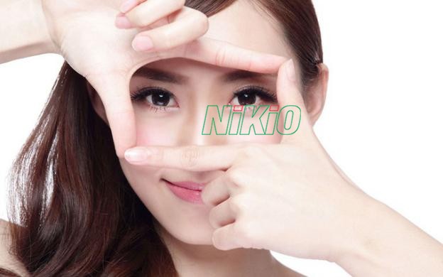 Bệnh nhân mắc bệnh lý về mắt thì không nên ăn quá nhiều tỏi đen