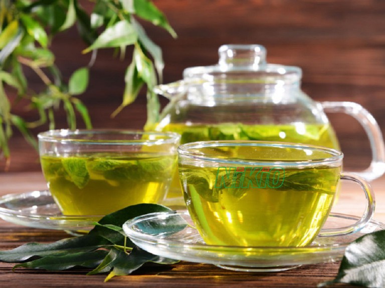 Uống nước trà xanh là cách giúp bạn giảm mỡ bụng tại nhà nhanh nhất