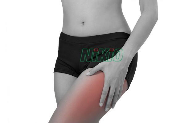 Căng cơ bắp chân là tình trạng cơ bị kéo căng gây tê mỏi và đau