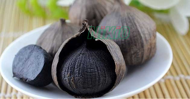 Nên ăn tỏi đen vào lúc sáng sớm để hấp thụ các vitamin cùng với dưỡng chất
