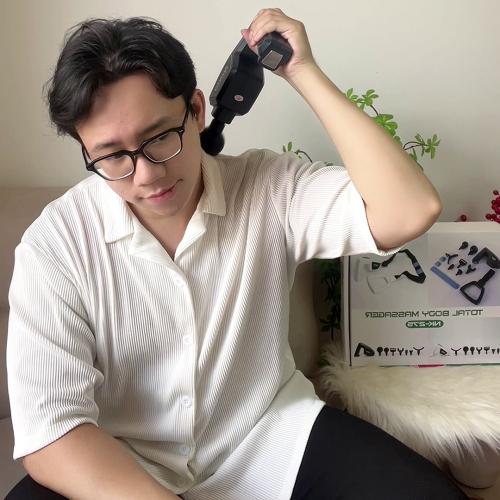 Tiktoker Hoàng Nam Review súng massage cầm tay Nikio NK-275